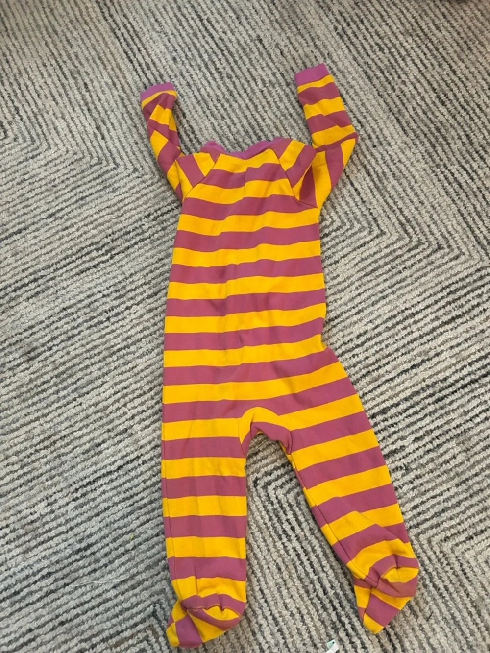 Pact Striped Baby One-Piece Footed Pajamas 9-12 months Organic Cotton